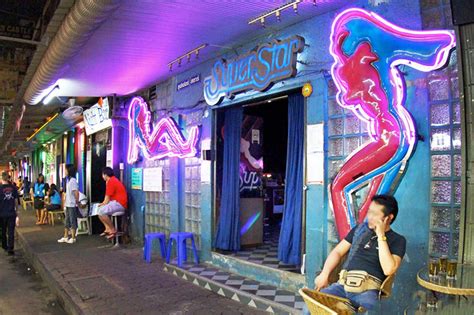 Patpong Nightlife In Bangkok Explore The Epicenter Of Thailands Go