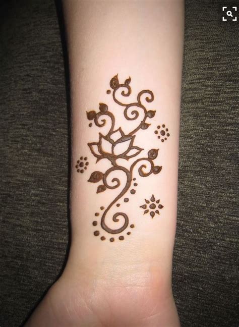 Pin By Pompy Dutta On Henna Designs Simple Henna Tattoo Henna