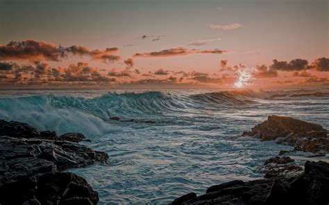 Download Wallpaper 3840x2400 Sea Waves Rocks Coast Sunset 4k Ultra