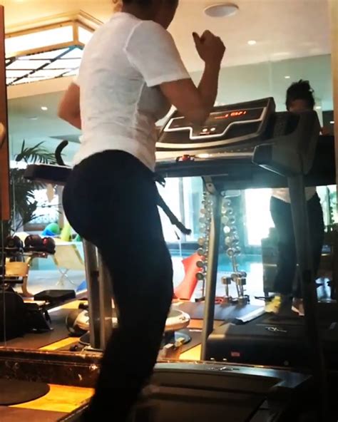 Salma Hayek Wiggles Bum During Treadmill Dance Viraltab