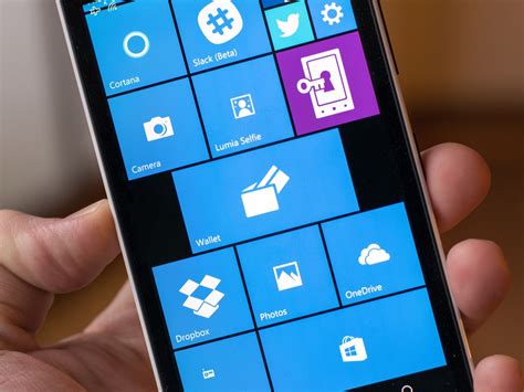 Windows 10 Mobile Wallet App Adds Support For Retail Loyalty Cards