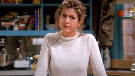 Things Friends Fans Never Noticed About Rachel Green