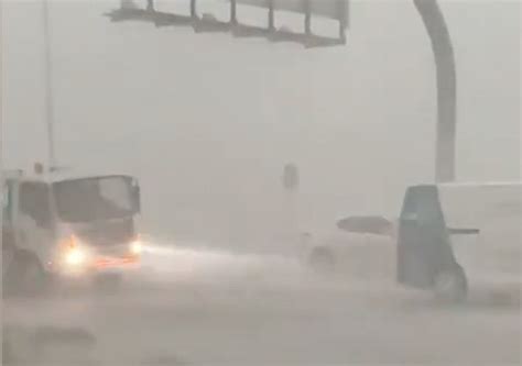 Temporali E Inondazioni In Arabia Saudita Disagi Al Rally Dakar Video