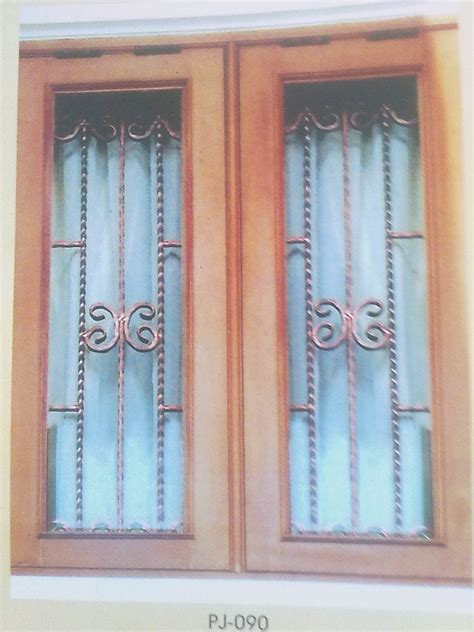 Bengkel Las Baja Karya: Teralis jendela model KLASIK Besi TEMPA