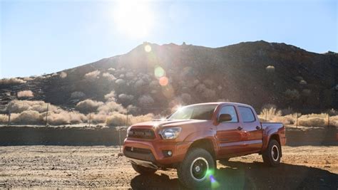 2015 Toyota Trd Pro Series Off Roaders Debut At 2014 Chicago Auto Show