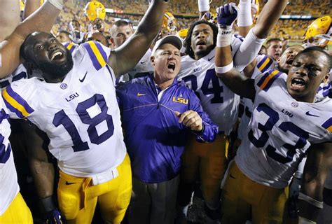 College Football Bowl Predictions LSU Tigers Hold Off Clemson In