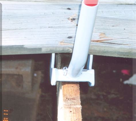 Best Deck Board Removal Tool Buying Guide And Reviews