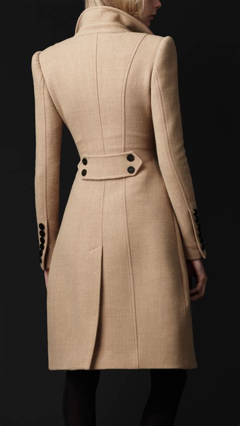 Lyst Burberry Prorsum Crêpe Wool Tailored Coat in Natural