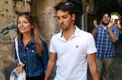 israeli jewish couple marries on temple mount despite ban on rituals jewish telegraphic agency