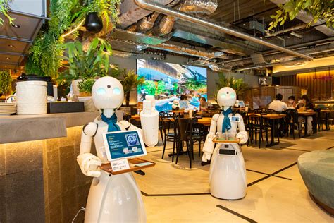 日本橋にオープン、分身ロボットカフェの4つの魅力