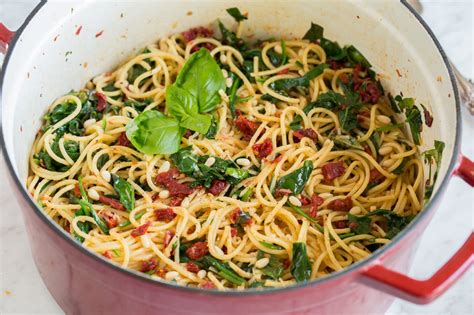 Sun Dried Tomato Pasta With Spinach Cooking Classy