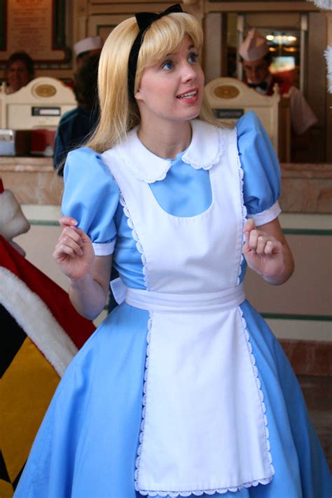 Alice Has A Thought By Disneylizzi On Deviantart