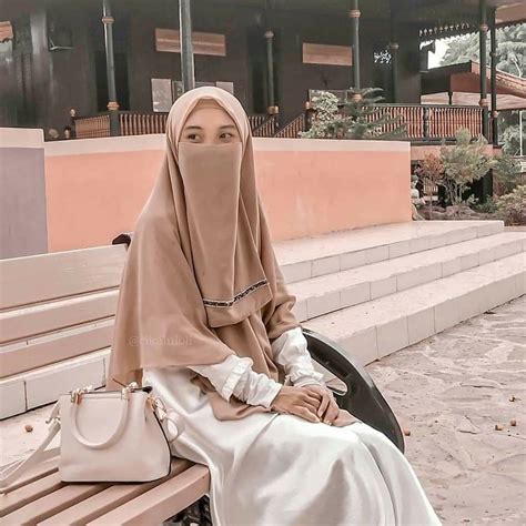 Pin Oleh Orientliebhaberin Di Elegant Niqab Wanita