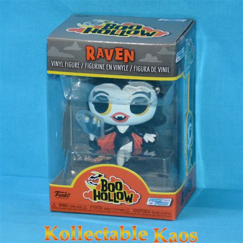 Paka Paka Boo Hollow Raven Vinyl Figure Kollectable Kaos
