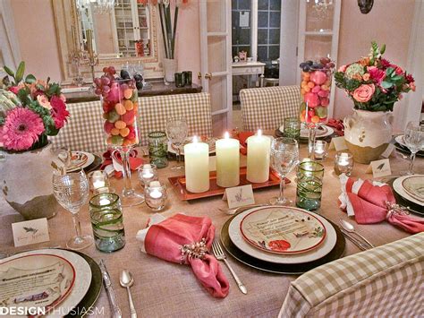 The centre table of your living room should be one of the most important focus of your area. Simple Tuscan Tablescape Ideas for an Italian Themed Party