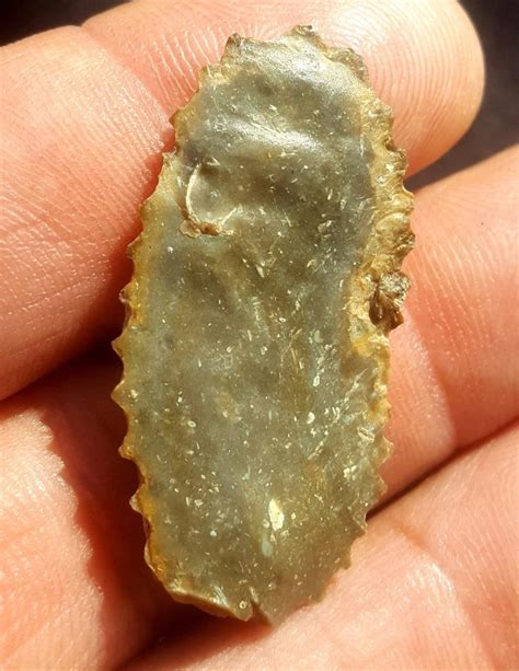 California Indian Artifacts Serrated Chert Yokut Fluted Mesolithic