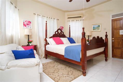 Jamaica Villa Kingsize Bed Jamaica Villas Luxury Jamaica Villas Vacation Rental In Jamaica