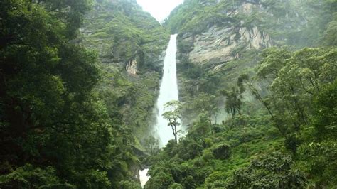 Phungphunge Waterfall Tourist Destination In Taplejung