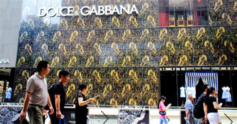 In China Dolce And Gabbana Draws Fire And Accusations Of Racism On