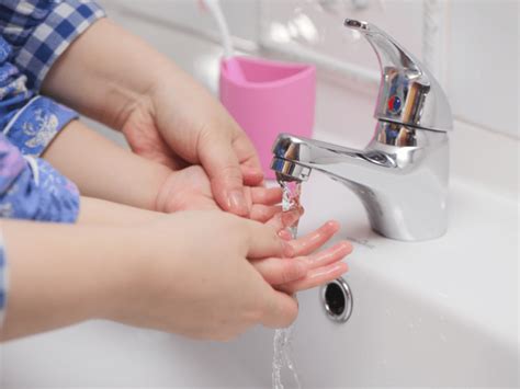 Top Tips For Washing Babies Hands Annabel Karmel
