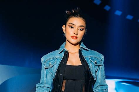Look Liza Soberano Stuns In Fashion Event In New York Abs Cbn News