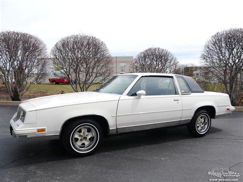 1986 Oldsmobile Cutlass Supreme | Midwest Car Exchange