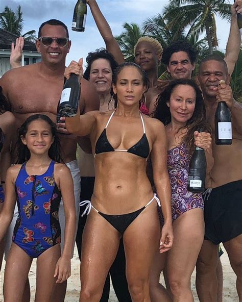 Jennifer Lopez Fans Pressure Boyfriend Arod To Propose After Sexy Bikini Photo
