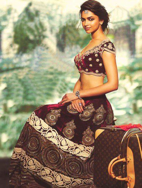 17 Hot Sizzling Pics Of Deepika Padukone