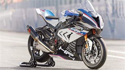 Bmw bike 2020 can be beneficial inspiration for those who seek an image according specific categories, you can find it in this site. BEST SUPERBIKE: BMW HP4 Race | Bmw s1000rr, Bmw ...