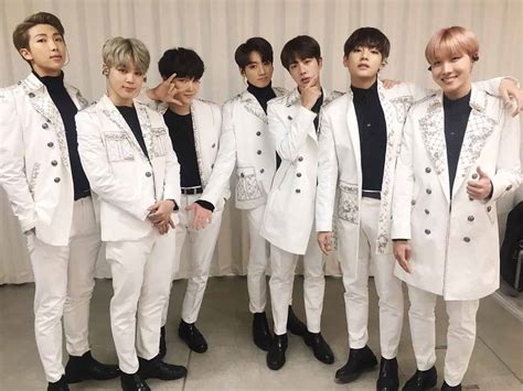 Our Prayers Are With India Says Bts As Country Battles