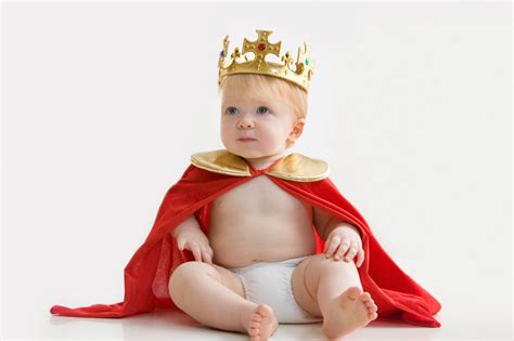 Cute King Baby Wallpaper Download Hd Wallpapers