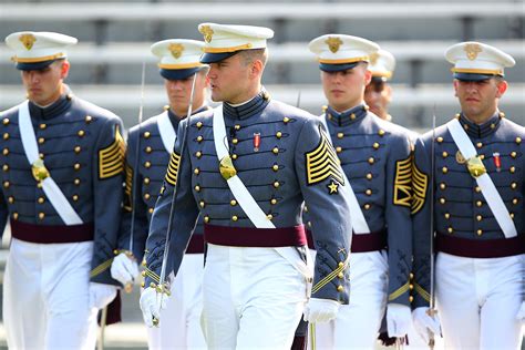 Anruf B Ste Dankbar Usma West Point Cadet Ranks Beruhigen Einfallsreich