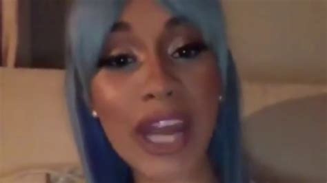 Cardi B Gets Candid About Her Choice To Split From Husband Offset Youtube