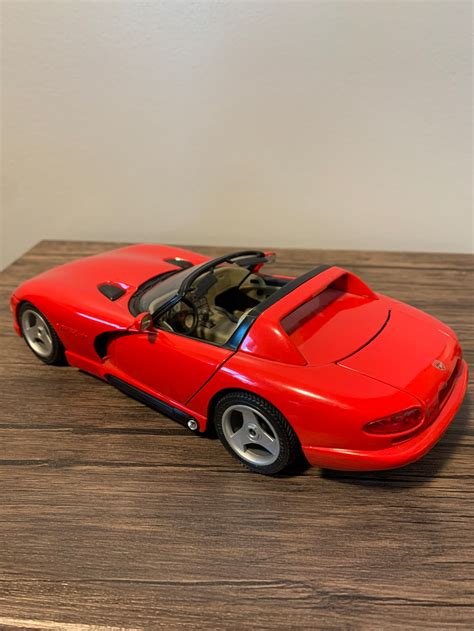 Burago Die Cast Convertible Dodge Viper Rt10 118 Scale Made Etsy
