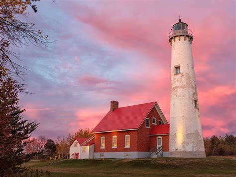Lighthouses In Michigan You Can Visit Mapped Curbed Detroit