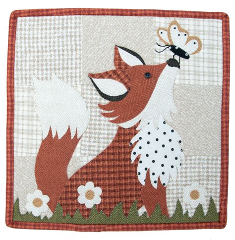 pin by laura osegueda on cяɛαтɛ ~ Ħιρριɛ Ƥι∂∂ℓɛя σи тнɛ ˩σσƨɛ® fox quilt quilt patterns wool