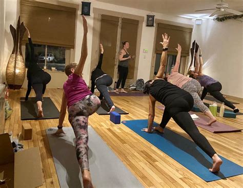 group classes amethyst yoga