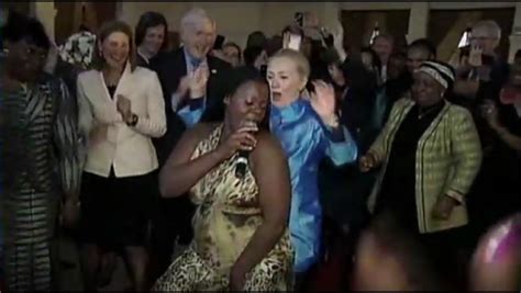 Hillary Clinton Dry Humps South African Woman On State Visit Video