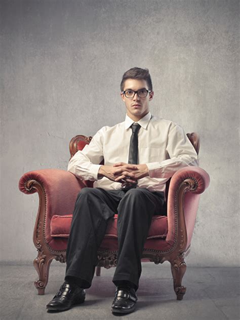 Image Man Sit Glasses Armchair 600x800