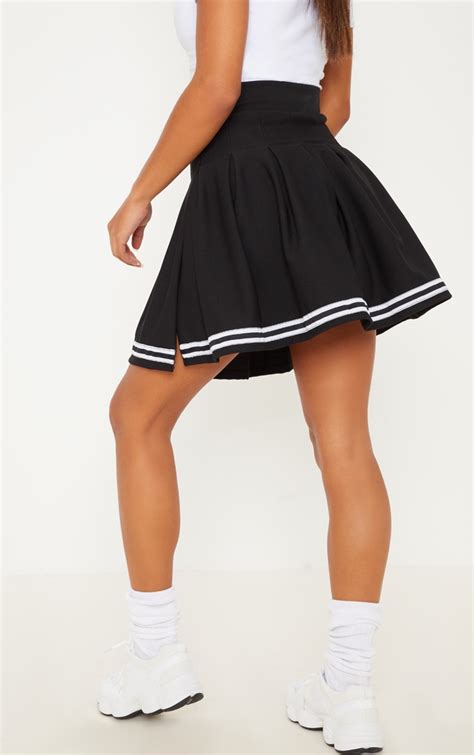 Black Contrast Track Stripe Tennis Skirt Prettylittlething