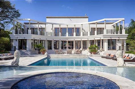 Newly Listed 198 Million Waterfront Mansion In Indian Creek Fl