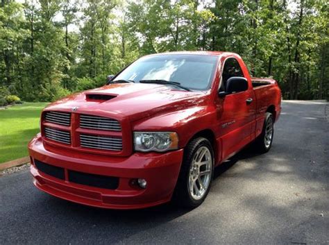 Purchase Used 2004 Dodge Ram Srt 10 Viper Powered 505 Hp Low Miles