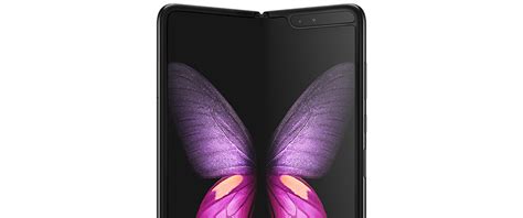 Creasing when unfolding the Galaxy Fold | Samsung Support Australia png image