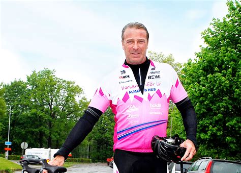 Patrik sjöberg slår världsrekord 1987. Patrik Sjöberg: "Jag cyklade alltid som liten" - Cykla.se