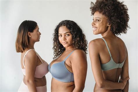 The Best Minimizer Bras That Effectively Reduce Fullness And Bounce Fashion Newz Room