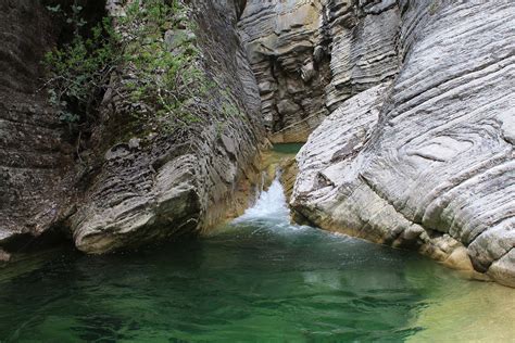 Le cascate più belle da vedere in Abruzzo Blog di Viaggi L Ovest