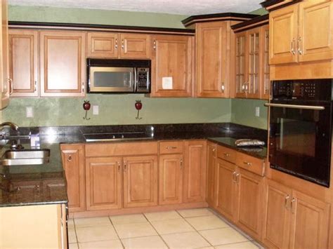 Our full kitchens are shown with a standard 10'x10' kitchen layout price, which includes cabinets, door and drawer fronts, drawers, shelves, hinges, cover panels, toekicks and legs in a single style. The Complete List of Kitchen Cabinet Manufacturers | Buy ...