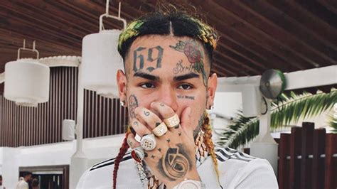 Tekashi 6ix9ine Responds After Police Discover Gun In His Brooklyn Home