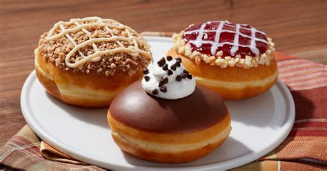 Krispy kreme caramel donut calories. Krispy Kreme's Pie-Flavored Thanksgiving Doughnuts Will ...