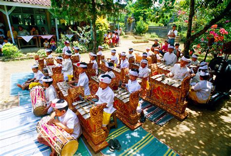 Wisata Tradisional Bali Indo Seek It